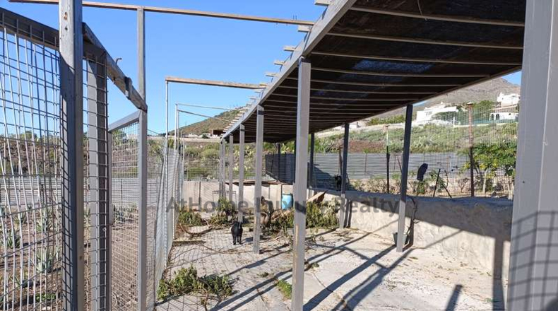 Jaén - Arjona - 3200m2