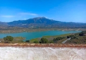 Chalet independiente con terreno en venta en la España, Viñuela, ref: TR398065 foto