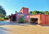 Chalet independiente con terreno en venta en la España, Alicante, ref: TR388003 foto