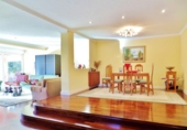 Chalet independiente con terreno en venta en la España, Alicante, ref: TR388003 foto