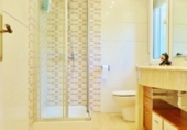 Chalet independiente con terreno en venta en la España, Alicante, ref: TR388003 foto