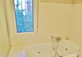 Chalet independiente con terreno en venta en la España, Alicante, ref: TR388003 foto