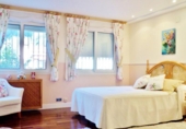 Chalet independiente con terreno en venta en la España, Alicante, ref: TR388003 foto
