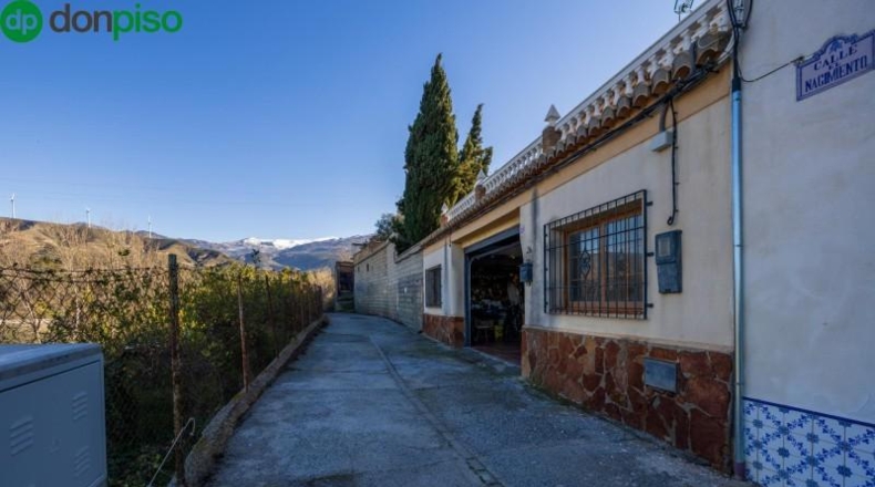 Granada - Píñar - 1713m2