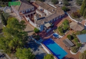 Chalet independiente con terreno en venta en la España, Alcaudete, ref: TR399802 foto