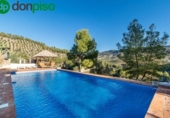 Chalet independiente con terreno en venta en la España, Alcaudete, ref: TR399802 foto
