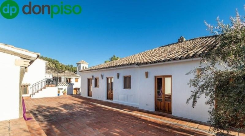 Jaén - Alcaudete - 3600m2