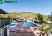 Chalet independiente con terreno en venta en la España, Alcaudete, ref: TR399802 foto