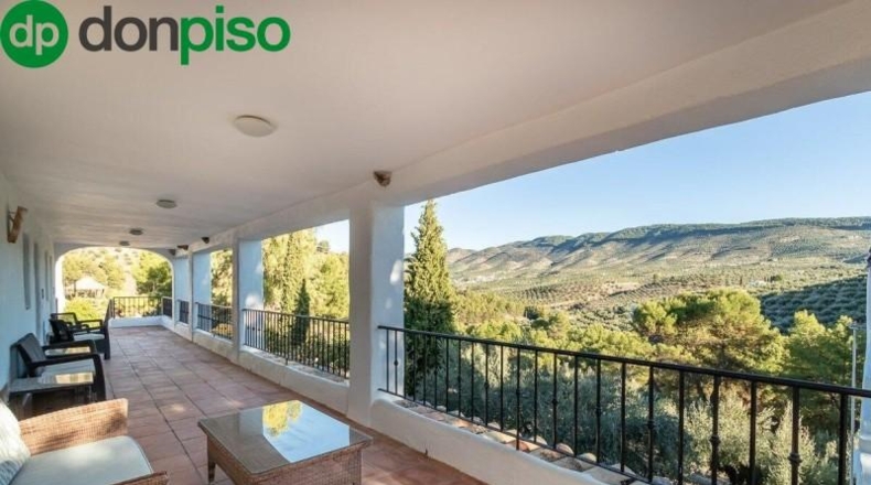 Jaén - Alcaudete - 3600m2