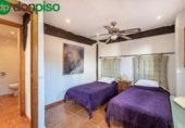 Chalet independiente con terreno en venta en la España, Alcaudete, ref: TR399802 foto