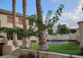 Chalet independiente con terreno en venta en la España, Elda, ref: TR398111 foto