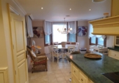 Chalet independiente con terreno en venta en la España, Elda, ref: TR398111 foto
