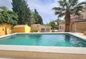 Chalet independiente con terreno en venta en la España, Alicante, ref: TR398587 foto