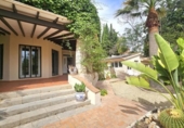 Chalet independiente con terreno en venta en la España, Alicante, ref: TR398587 foto