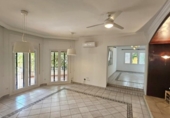 Chalet independiente con terreno en venta en la España, Alicante, ref: TR398587 foto