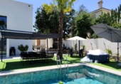 Chalet independiente con terreno en venta en la España, Alicante, ref: TR399452 foto