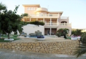 Chalet independiente con terreno en venta en la España, Benidorm, ref: TR397909 foto