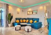 Chalet independiente con terreno en venta en la España, Arona, ref: TR400004 foto