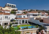 Chalet independiente con terreno en venta en la España, Arona, ref: TR400004 foto