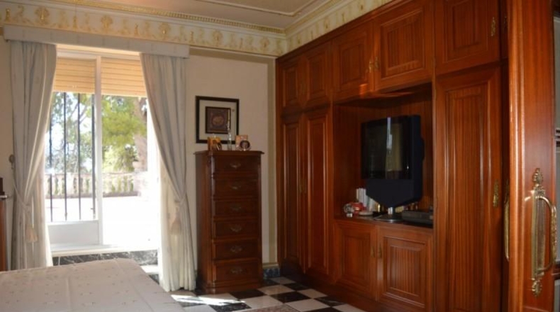 Alicante - Alcoy - 23000m2