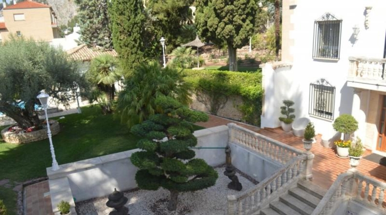 Alicante - Alcoy - 23000m2
