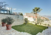 Chalet independiente con terreno en venta en la España, Alicante, ref: TR398033 foto