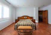 Chalet independiente con terreno en venta en la España, Calpe, ref: TR398244 foto