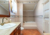 Chalet independiente con terreno en venta en la España, Calpe, ref: TR398244 foto