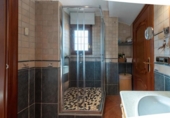 Chalet independiente con terreno en venta en la España, Calpe, ref: TR398244 foto
