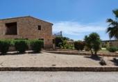 Xalet independent amb terreny en lloguer a la España, Porreres, ref.: TR399660 foto