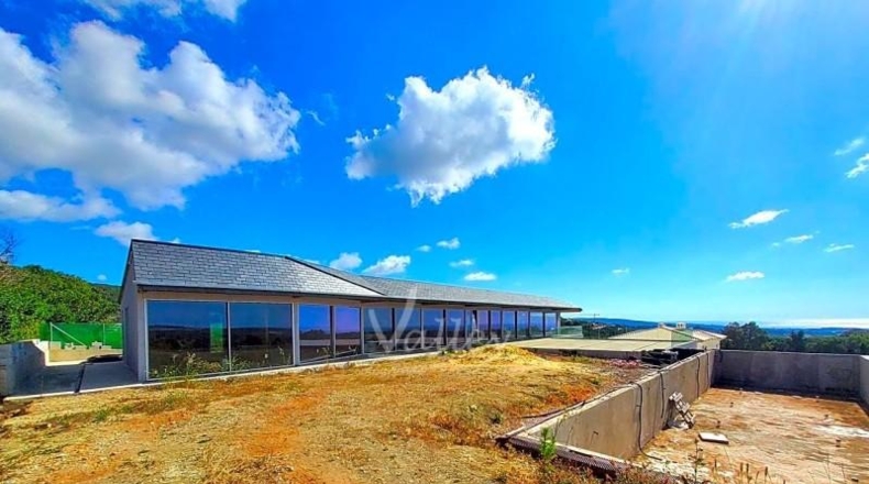 Orense - Vilariño de Conso - 2560m2
