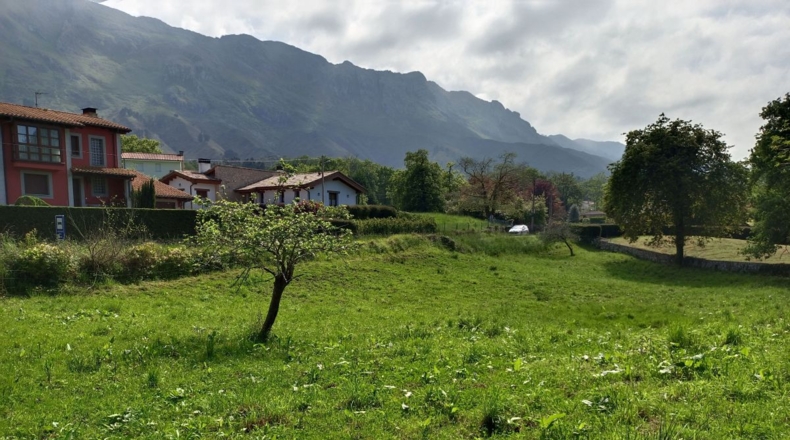 Астурия - Llanes - 2500m2