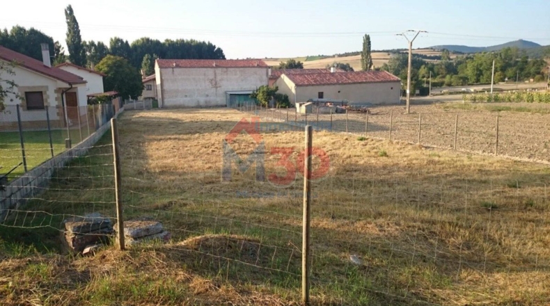 Sevilla - Coria del Río - 1230m2