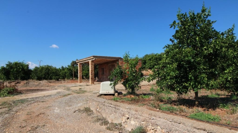Castellón - la Vall d'Uixó - 15827m2