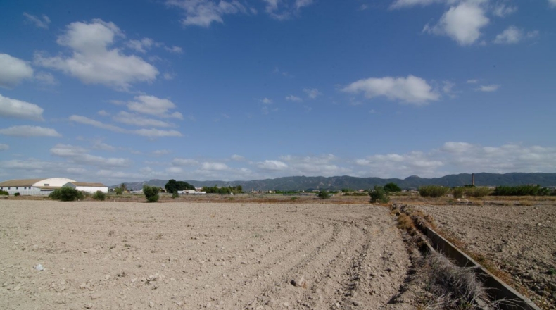 Sevilla - Gines - 2367m2