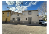 Дом с участком на продажу в городе Lorca. Фото