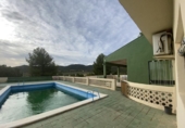 Xalet independent amb terreny en venda a Villena ref.: TR385654 foto