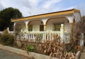 Chalet independiente con terreno en venta en Villanueva del Rosario ref: TR385988 foto