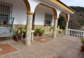 Chalet independiente con terreno en venta en Villanueva del Rosario ref: TR385988 foto