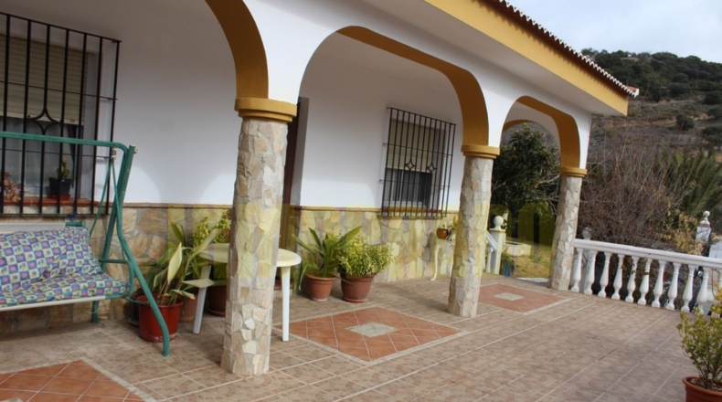 Málaga - Villanueva del Rosario - 2300m2
