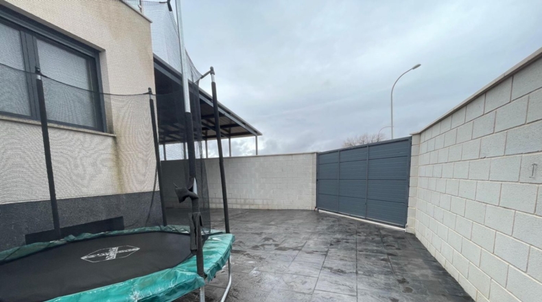 Ciudad Real - Valdepeñas - 260m2