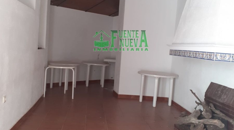 Badajoz - Fuentes de León - 443m2
