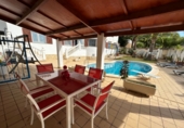 Villa con terreno en venta en Alcossebre ref: TR386064 foto