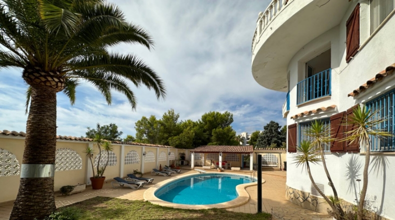 Castellón - Алькала де Чиверт - 1661m2