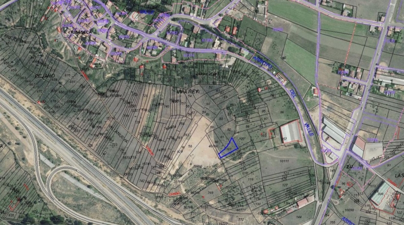 León - Сантовения-де-ла-Вальдонсина - 6027m2