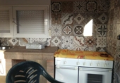 Отдельно стоящий дом с участком на продажу в городе Алькасар-де-Сан-Хуан. Фото
