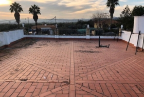 Lora del Río 1115&nbsp;m²