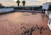 Chalet independiente con terreno en venta en Lora del Río ref: TR387804 foto