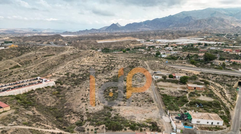 Almería - Pechina - 21440m2