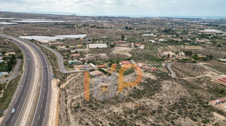 Almería - Pechina - 21440m2
